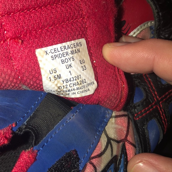 Stride Rite Spider-Man shoes - Picture 3 of 3